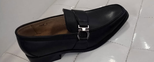 Shoes FG709
