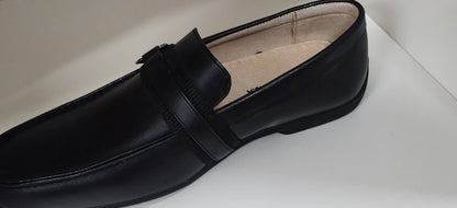 Shoes FG720
