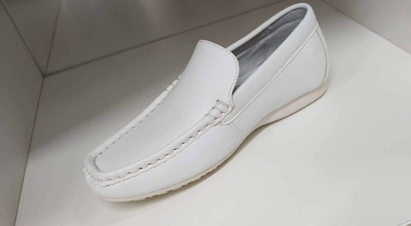 Shoes FG725